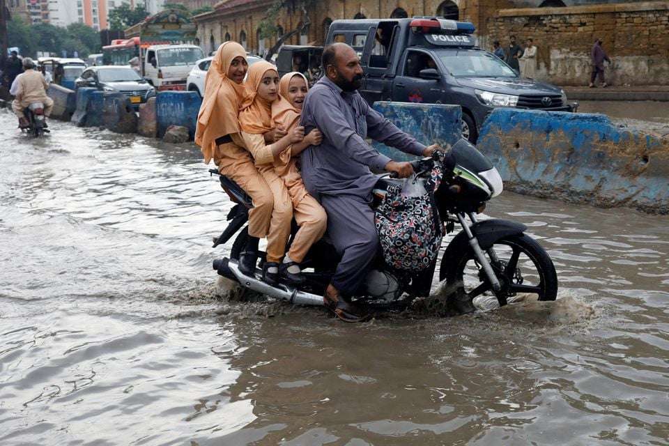 Karachi Rain Emergency Implements Amid Monsoon Deluge