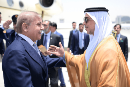 PM Shehbaz arrives in UAE on day-long visit to talk trade and investment - World