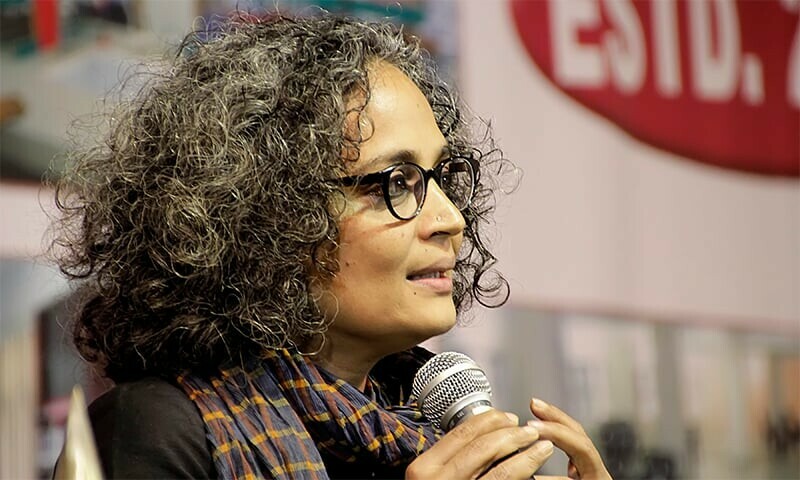 Prize-winning Indian novelist Arundhati Roy to be prosecuted over 2010 Kashmir speech under anti-terror law: media - World