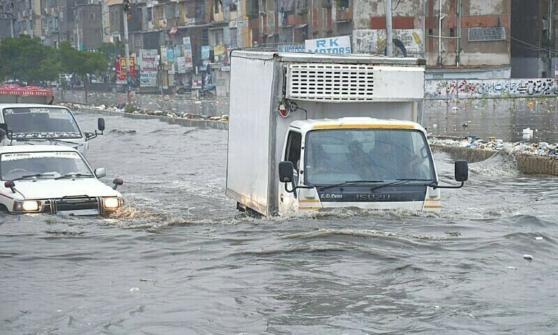 President Zardari calls for ‘comprehensive plan’ as priority to prevent Karachi urban flooding - Pakistan