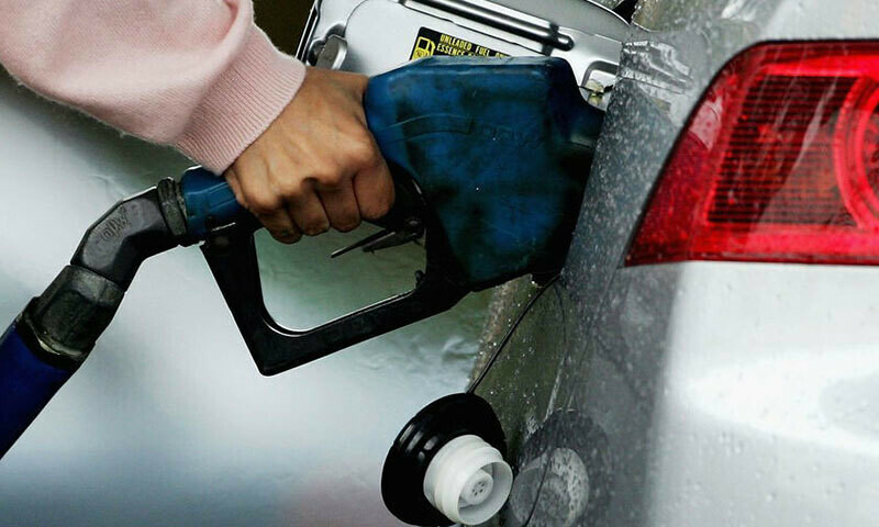 PM Shehbaz approves petrol price cut by Rs6.17, high-speed diesel by Rs10.86 - Business