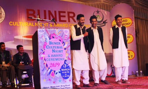 Buner Vines: Breaking Boundaries and Fostering Positive Change with Humor - Online English News