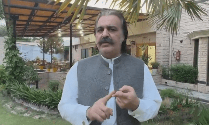 KP CM Gandapur returns to Peshawar as PTI says at least dozen leaders arrested in late-night raids - Pakistan