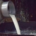 13 of family die after allegedly consuming poisonous milk in Khairpur, chemical report confirms - Pakistan