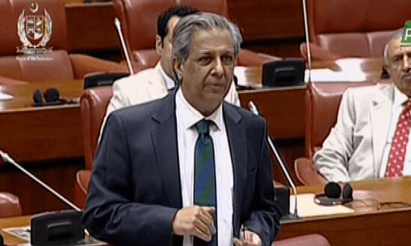 Law minister tries to allay concerns over amendment - Pakistan