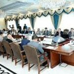 Govt looking to induct experts in key ministries - Pakistan