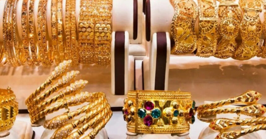 24K Gold Now at Rs 265,500